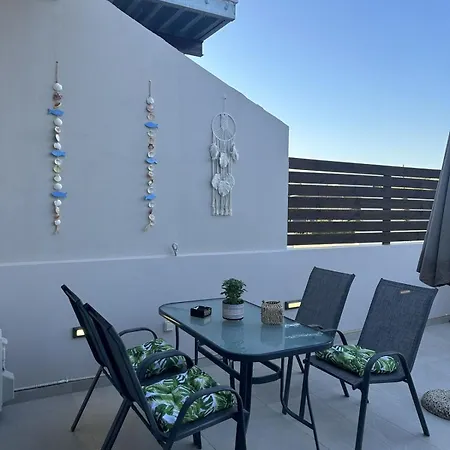 Bella - 450m From The Beach, By Zantewize *