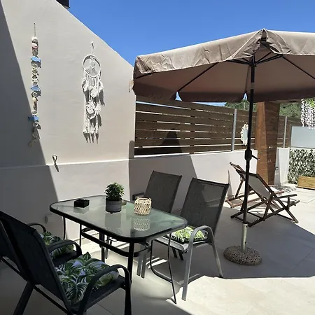 Bella - 450m From The Beach, By Zantewize Apartament